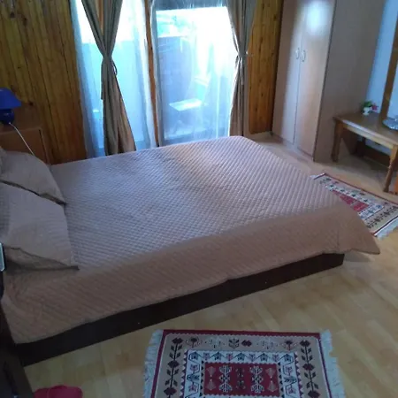 Homestay Vila Travel *